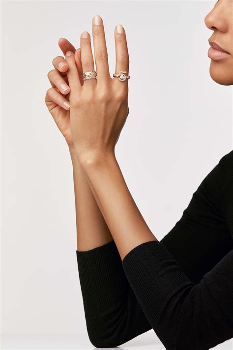 chanel mini crush ring